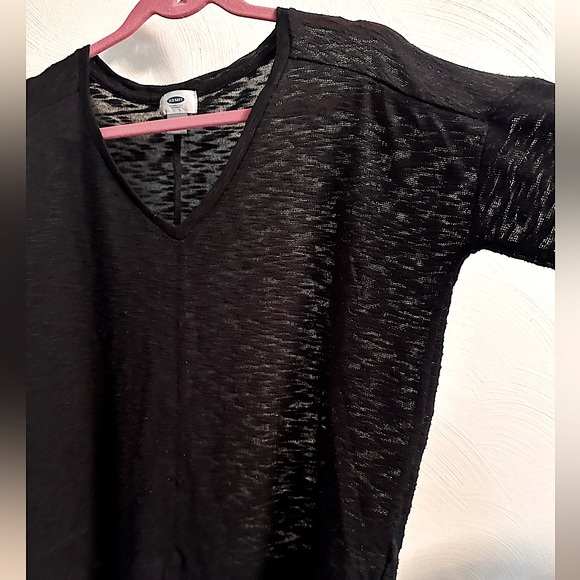 Old Navy Black Long sleeve blouse - Picture 2 of 6
